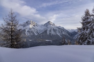 Deep snow at Motta Naluns, view into the Lower Engadine, Scuol, Engadine, Grisons, Switzerland
