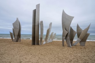 Les Braves, a striking monument on Omaha Beach, honors D-Day's heroes with three elements: Hope,