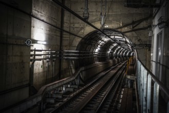 Sendai municipal subway tunnel. Shooting Location: Sendai, Miyagi Prefecture