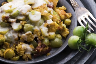 Dish made of fried green tomatoes
