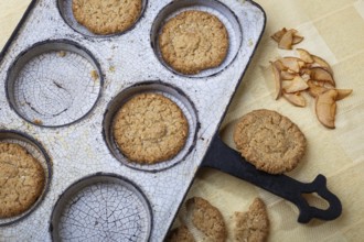 Cookies in a frying pan. Rustic style