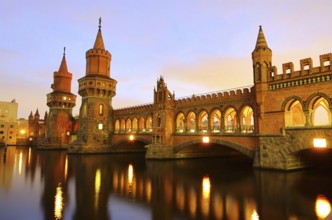 Berlin Oberbaum Bridge, Berlin Oberbaumbridge 01