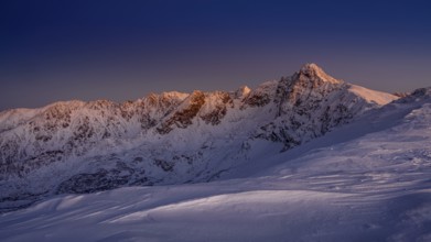 Sonnenuntergang auf dem Kasprov-Gipfel, Svinica, Svinica, Krivan und Svinicka Przelecz