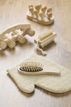 Set of wooden objects with bast