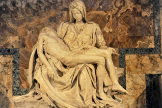 Pieta by Michelangelo, St Peter's Basilica, Vatican, Rome, Italy, Marble sculpture of the Pietà