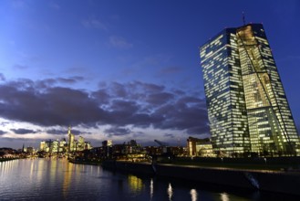 Evening atmosphere, skyline of the banking district and ECB, European Central Bank, Frankfurt am