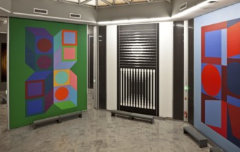 Aix en Provence, Vasarely MuseumBuilt 1973-76. op-art wall installations around 1975 v l n r Object