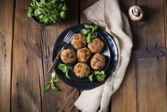 Filled with minced meat and baked mushrooms