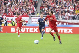 Merlin Röhl (SC Freiburg at the match of the 1st FBL: 24-25: 3rd Sptg. SC Freiburg - VfL Bochum DFL