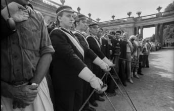 Germany, Potsdam, 17 August 1991, fraternities at the burial of the mortal remains of Frederick II