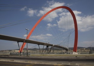 Turin, pedestrian bridge from the Olympic Village to Lingotto