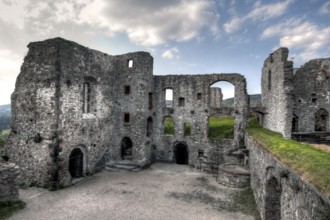 Inner courtyard and ruins of the palace of Königstein Castle, Taunus, Königstein, Taunus, Germany