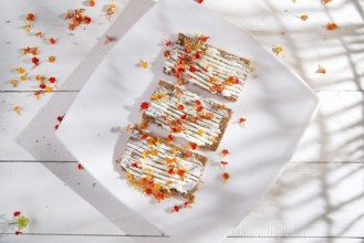 Sandwiches made from bread and cheese to the smell of spring