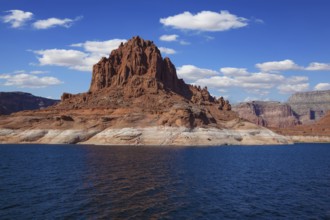 Scenic huge artificial pond Powell on the Colorado River, USA. The lake is surrounded by
