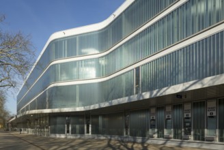 Krefeld, Königpalast, built in 2004 by architects RKW Rhode Kellermann Wawrowsky, event hall and