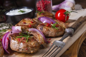 Delicious lamb chops with mint and rosemary