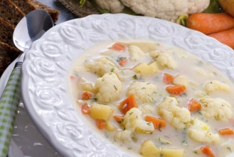 Cauliflower soup