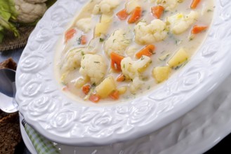 Cauliflower soup