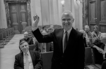 Germany, Berlin, 14 October 1991, Opening and handover of the keys for the pastoral care in Berlin