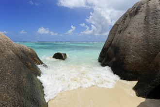 Granite rocks washed out on Anse Source d'Argent beach, Union Estate National Park, La Digue