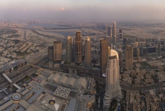 A picture of Downtown Dubai, with the Dubai Mall and the Address Downtown Hotel a the bottom, at