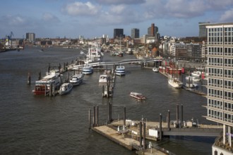 Hamburg, Elbphilharmonie, foyer called Plaza, view of the harbour from the west window of the