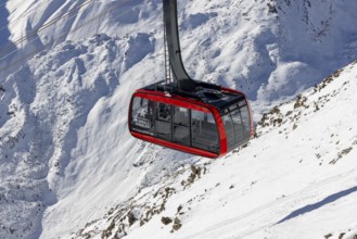 Schnals Senales cable car, Kurzas, Schnalstal Valley, South Tyrol, Italy