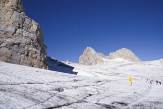 Mountaineering in the Dachstein mountains with glacier ice - Mountain massif Austria