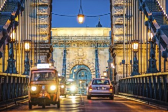 Szechenyi Chain Bridge night view (Budapest, Hungary). Shooting Location: Hungary, Budapest