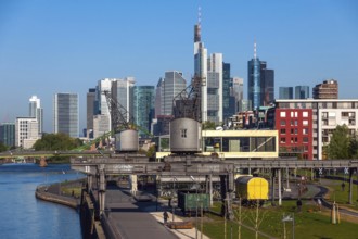 Frankfurt am Main, Hesse, Skyline, Main, Ruhrorter Werft, Restaurant, Oosten, Frankfurt am Main,