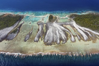 Impressions of Apataki Atoll, Tuamotu Archipelago, French Polynesia