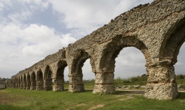 Roman water pipeline, longest series of arches