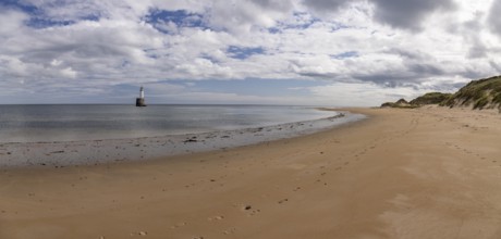 Lighthouse in the sea, Rattray Head Lighthouse, Peterhead, Aberdeenshire, Scotland, Great Britain