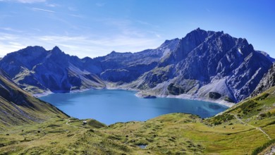 Panoramic view of the Lüner See from the Lünerkrinne, in the background Seekopf, Kanzelköpfe and