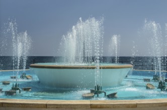 Fountain - water fountain