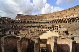 A picture of the amazing colosseum in Rome