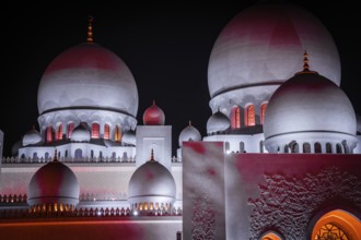 Shakezy Cayd Grand Mosque United Arab Emirates. Shooting Location: Abdabi