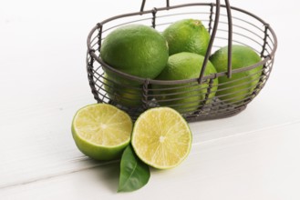 Fresh limes