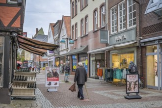 Street scene, pedestrian zone, Bahnhofstraße, Uelzen, district of Uelzen, Lower Saxony, Germany