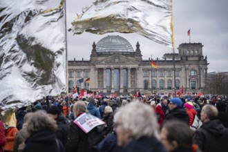 03/02/2024, Berlin, Germany, Europe, Brandmauer-Demonstration Mass protest against the right and