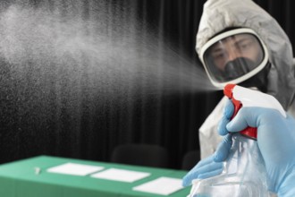 Sprinkler test intended for disinfection by professional employees of the hygiene and cleanliness