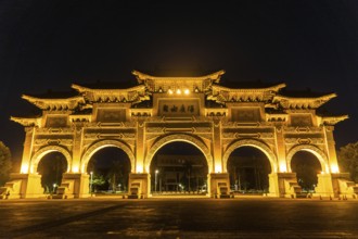 Of Chiang Kai-shek Memorial Hall, Freedom Square, night view (Taipei, Taiwan). Shooting Location: