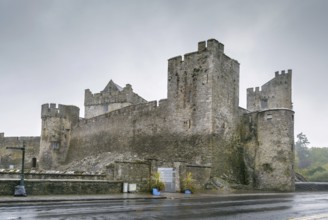 Cahir Castle is one of the largest castles in Ireland, is sited on an island in the river Suir. It