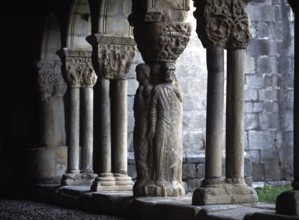 Cloister, Apostle's Column, St., Saint, Saint