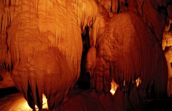 Stalactite cave, Window Cave, Borneo, Sarawak, Gunung Mulu NP, Malaysia