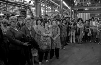Germany, Kahla, 20.12.1991, Kahla porcelain factory, workforce (female workers) at the works