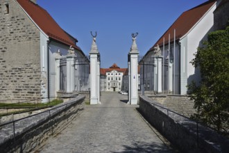 Schloss und Tagungshaus Hirschberg bei Beilngries im Altmühltal, Oberbayern, Hirschberg Castle and