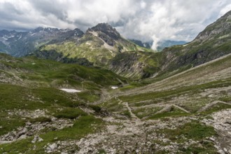 Fantastic mountain hike to the summit of Great Krottenkopf in the Allgau Alps