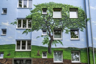 Residential buildings on Feldsieper Straße in Bochum, after an energy-efficient refurbishment, with