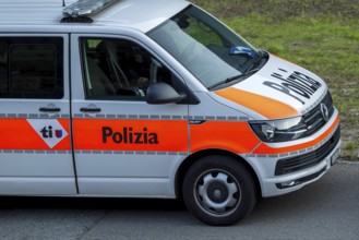 Police car, Polizia cantonal police Ticino